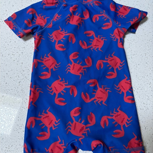 Old navy 3-6m Blue and Red Crab Swimwear - Picture 3 of 3